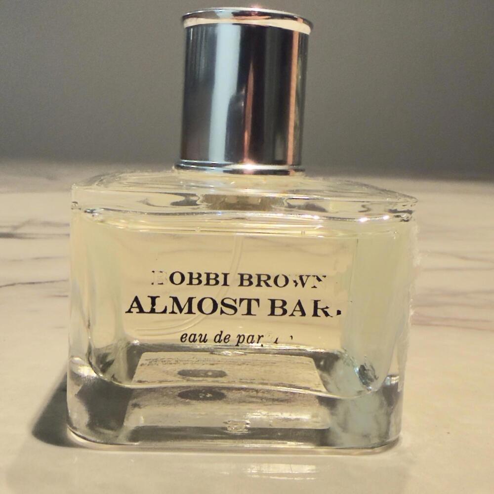 NEW RARE Bobbi Brown ALMOST BARE Eau De Parfum 1.5 oz 44ml Fragrance Perfume